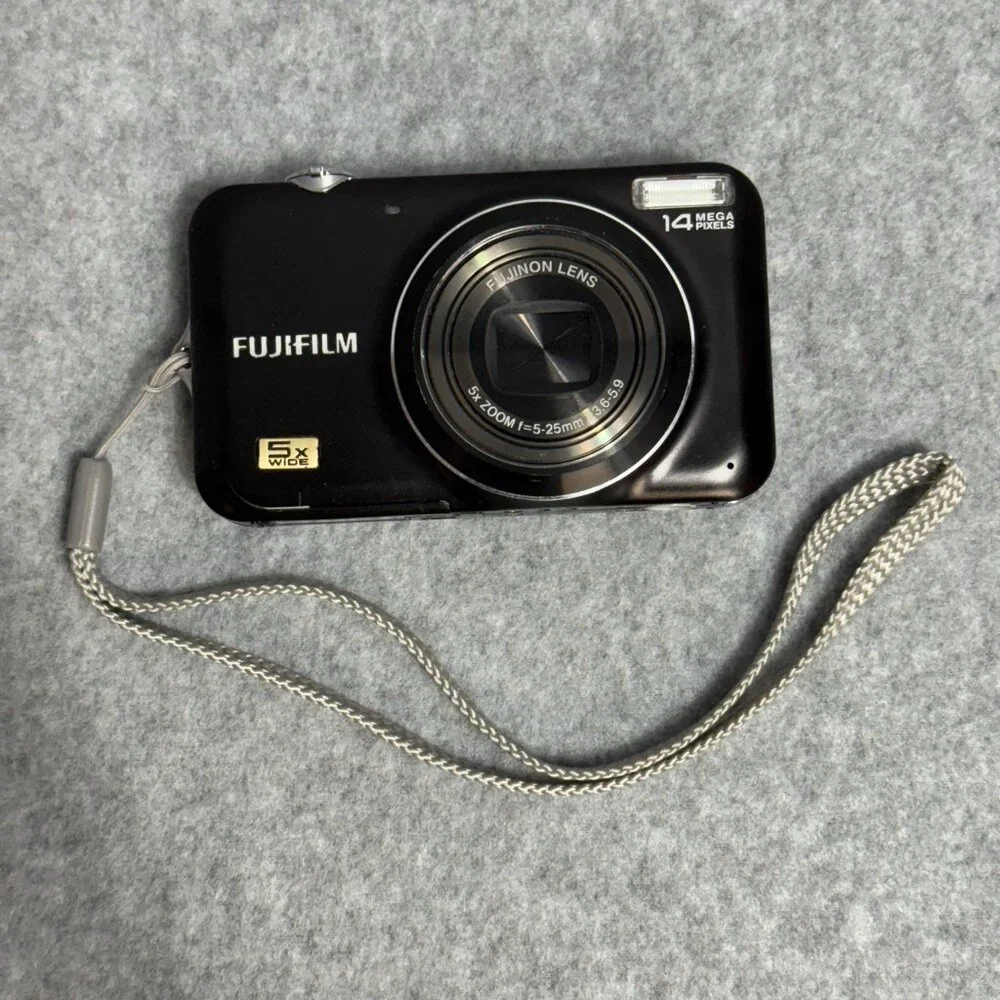 Digital Electronics/ Walkman, Digital Recorders, Cameras - Picture 6 of 7